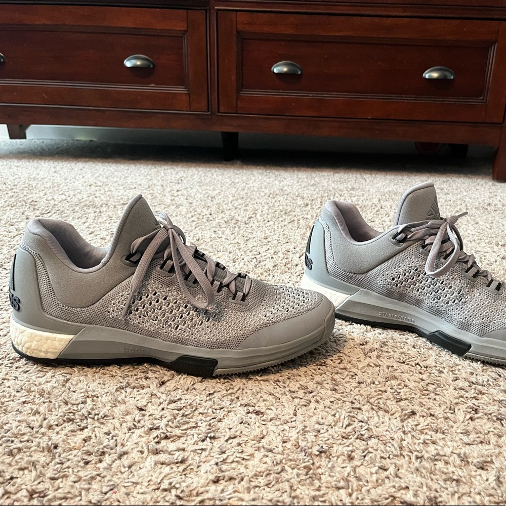Adidas Crazylight Boost 2015